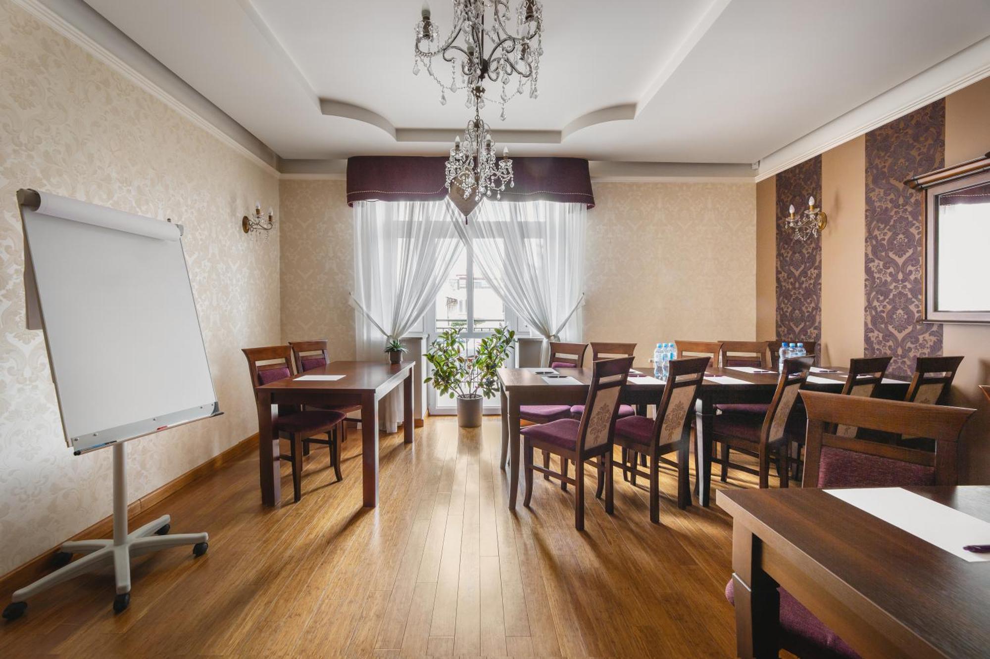 Paria Hotel Kudowa-Zdrój Exteriér fotografie